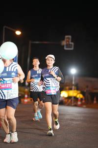 BIB: 46127, 84468
                            <button type="button" onclick="openModal(23131626)" class="btn btn-primary btn-sm float-right btn-popup" data-toggle="modal" data-target=".modal-high-quality">
                        <i class="fas fa-shopping-cart"></i> Add to Cart
                    </button>
                                            <button type="button" onclick="isThisMe(23131626, true)" class="btn btn-success btn-sm float-right btn-popup btn-isme hidden" data-toggle="tooltip" data-placement="bottom" title="นี่คือรูปของคุณใช่ไหม คลิกที่นี่เพื่อเอาเข้าอัลบั้ม">
                        <i class="fas fa-plus"></i> Add to album
                    </button>
                    <button type="button" onclick="isThisMe(23131626, false)" class="btn btn-warning btn-sm float-right btn-popup btn-isnotme hidden">
                        <i class="fas fa-ban"></i> Remove from album
                    </button>